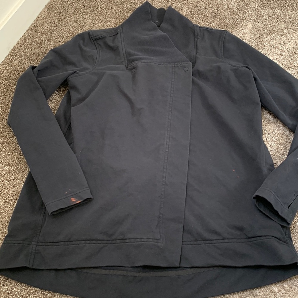 Lululemon black Bella wrap sz 10